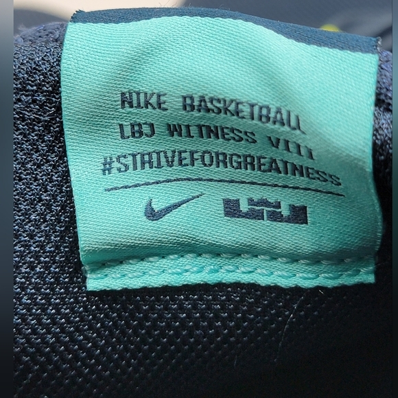 Nike LeBron Witness 8 Armory Navy Green Frost Shoes Mens Size 4.5 FB2239-402 New - Picture 11 of 11